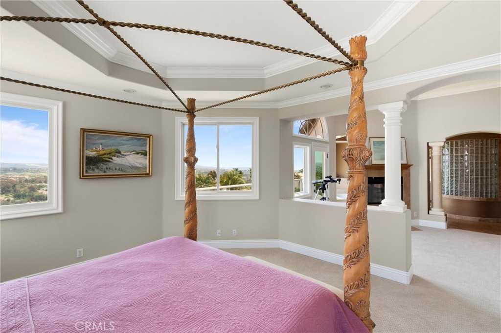 MLS #OC25091596 image #41