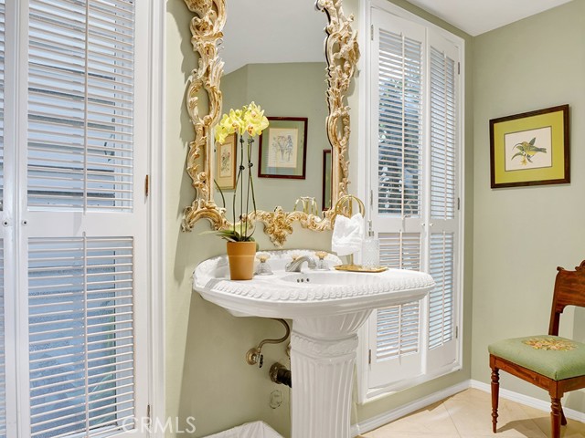 MLS #OC25091905 image #18