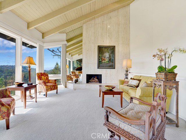 MLS #OC25091905 image #4