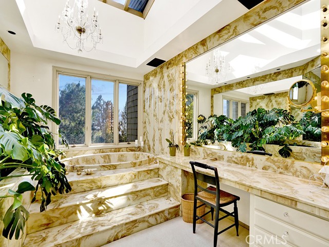 MLS #OC25091905 image #47