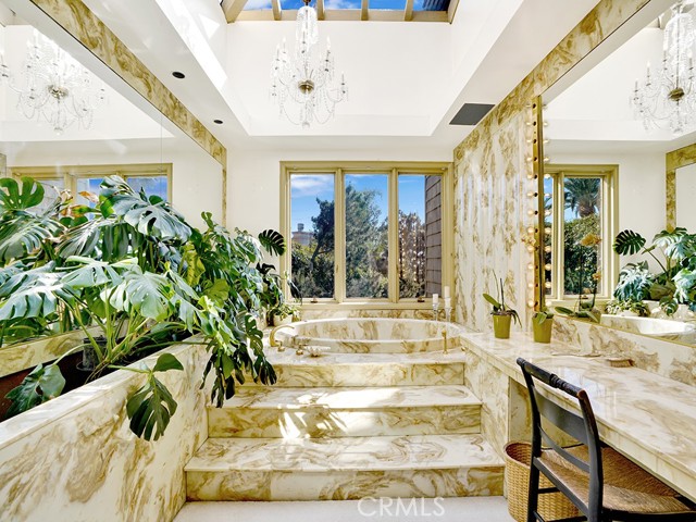 MLS #OC25091905 image #48