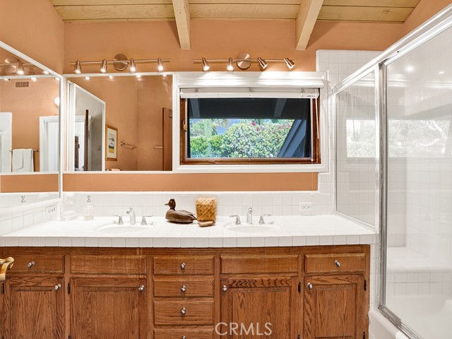 MLS #OC25091905 image #56