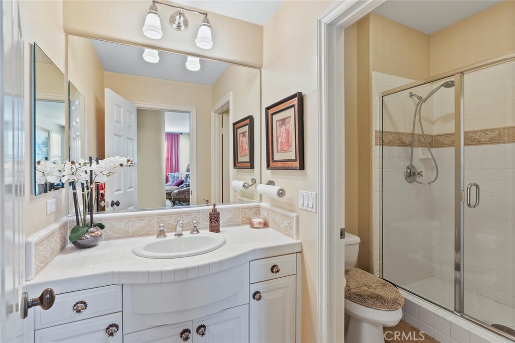 MLS #OC25092278 image #22
