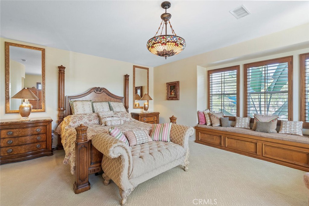 MLS #OC25092278 image #23