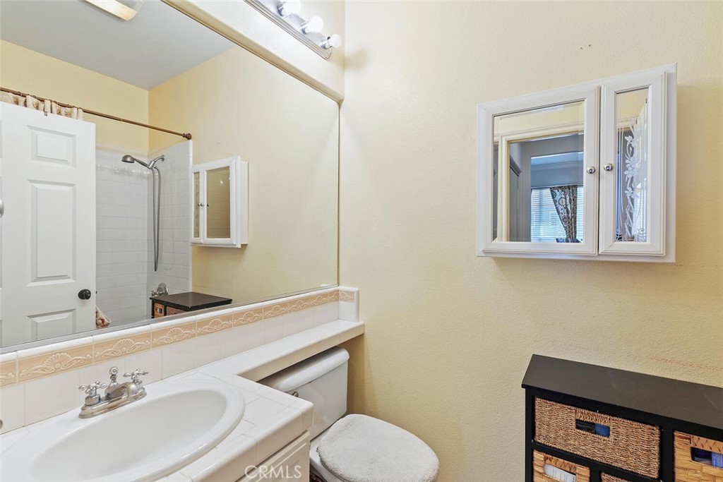 MLS #OC25092278 image #31