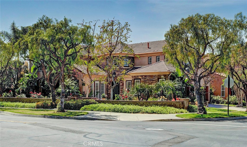 MLS #OC25092278 image #68