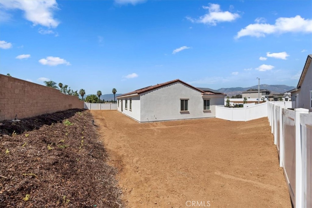 MLS #OC25093156 image #21