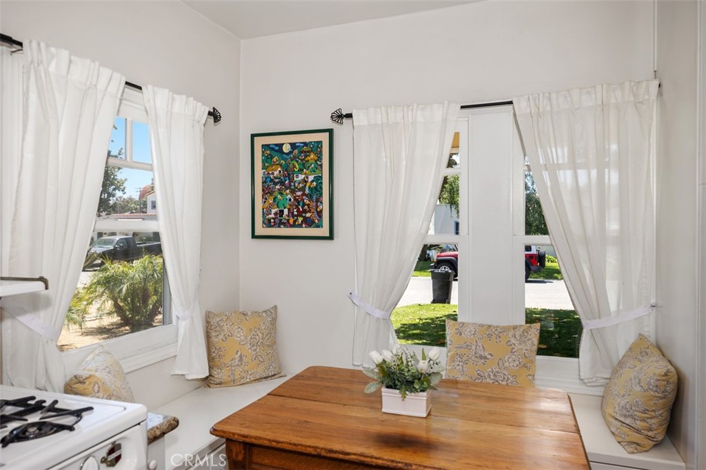 MLS #OC25093177 image #18