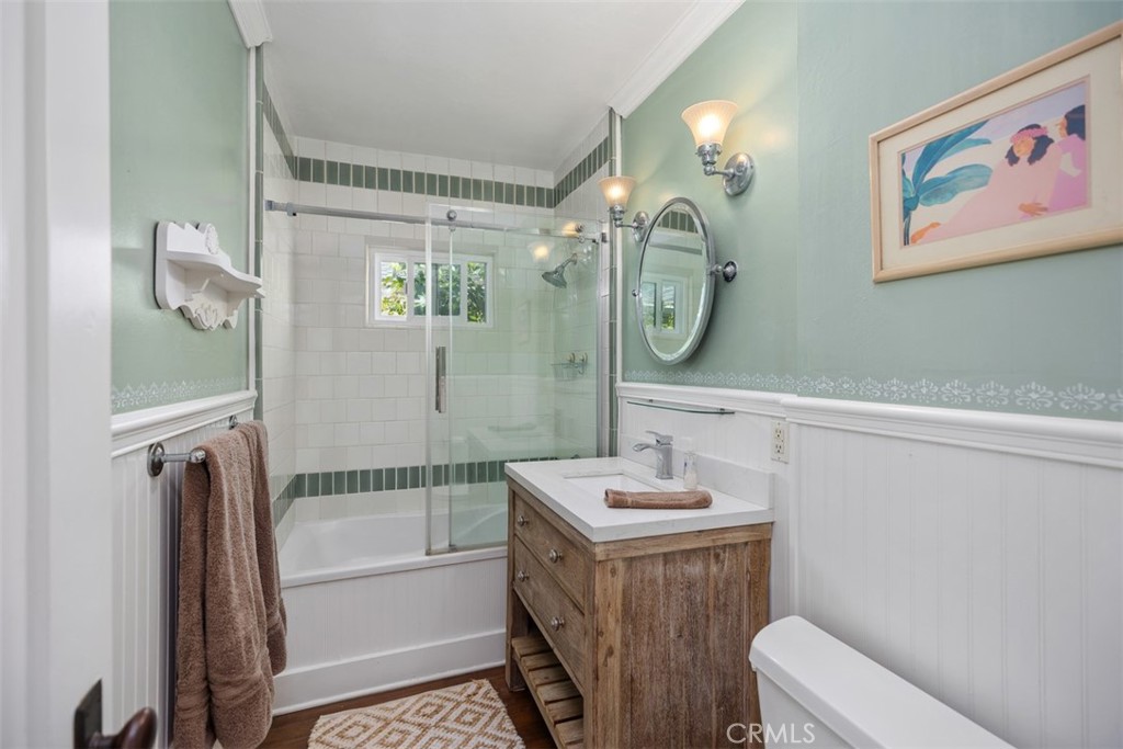 MLS #OC25093177 image #19