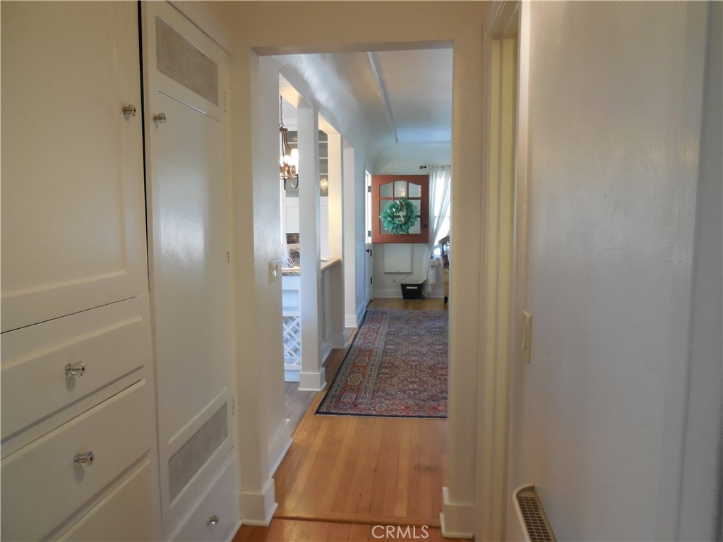 MLS #OC25093177 image #22