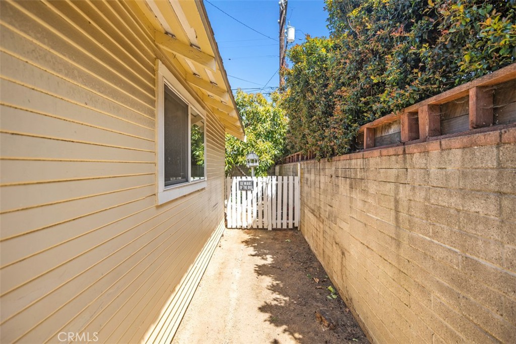 MLS #OC25093177 image #31