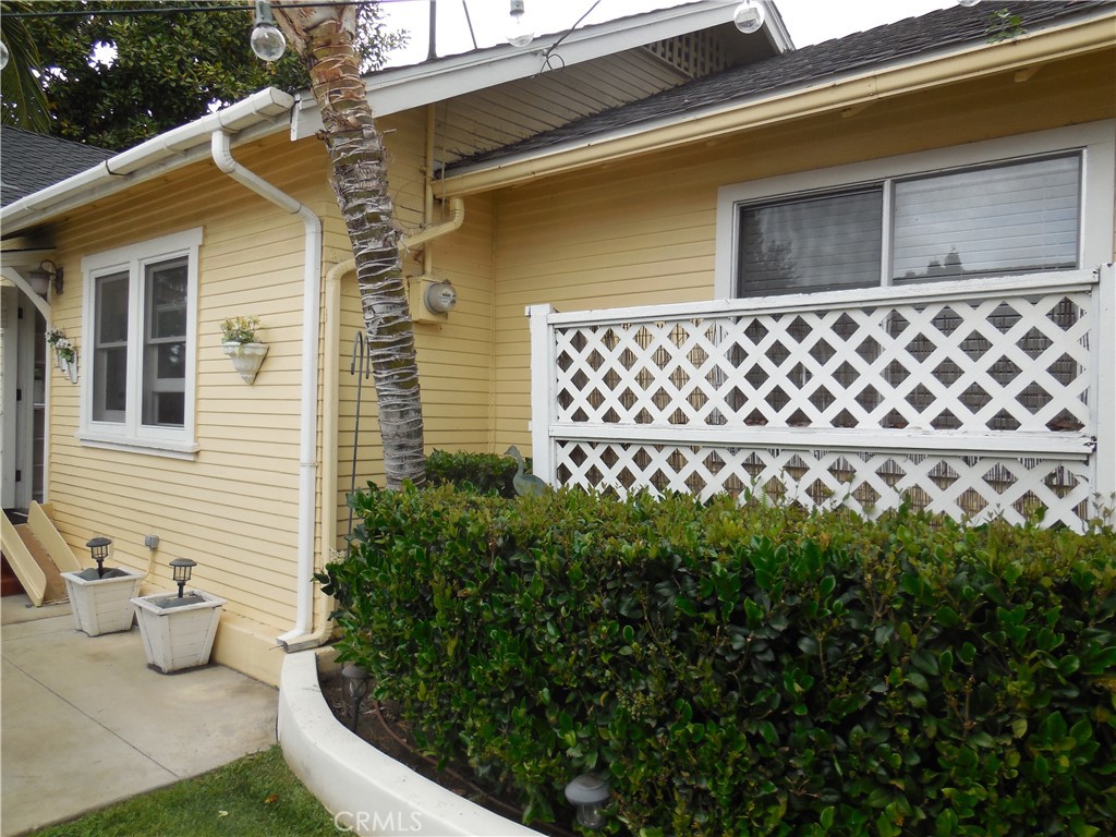 MLS #OC25093177 image #36