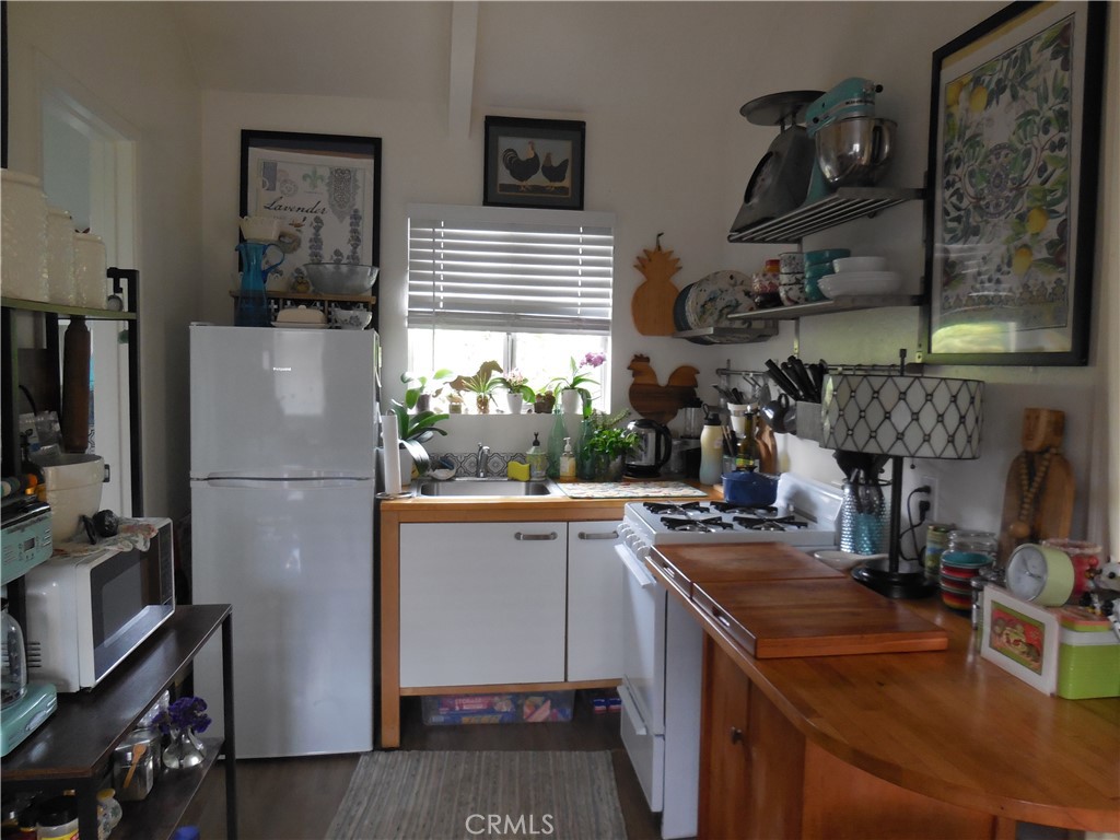 MLS #OC25093177 image #39