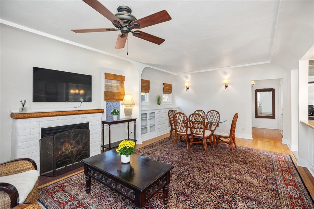 MLS #OC25093177 image #7