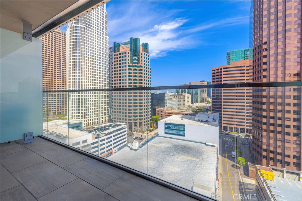 MLS #OC25093663 image #13