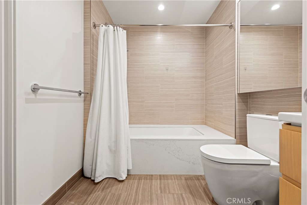 MLS #OC25093663 image #20