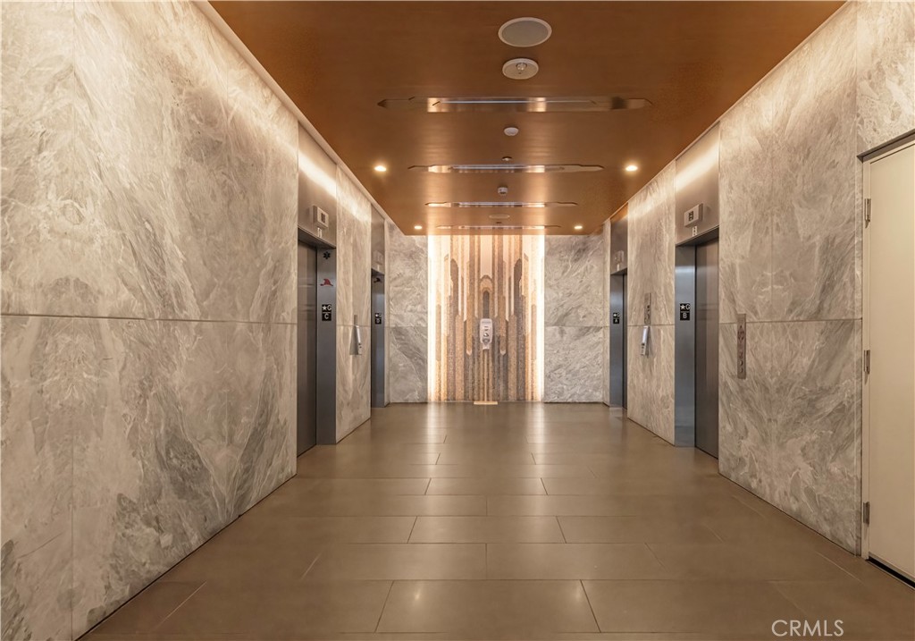 MLS #OC25093663 image #32