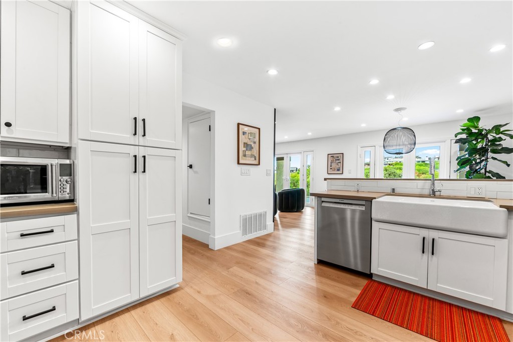 MLS #OC25093854 image #25