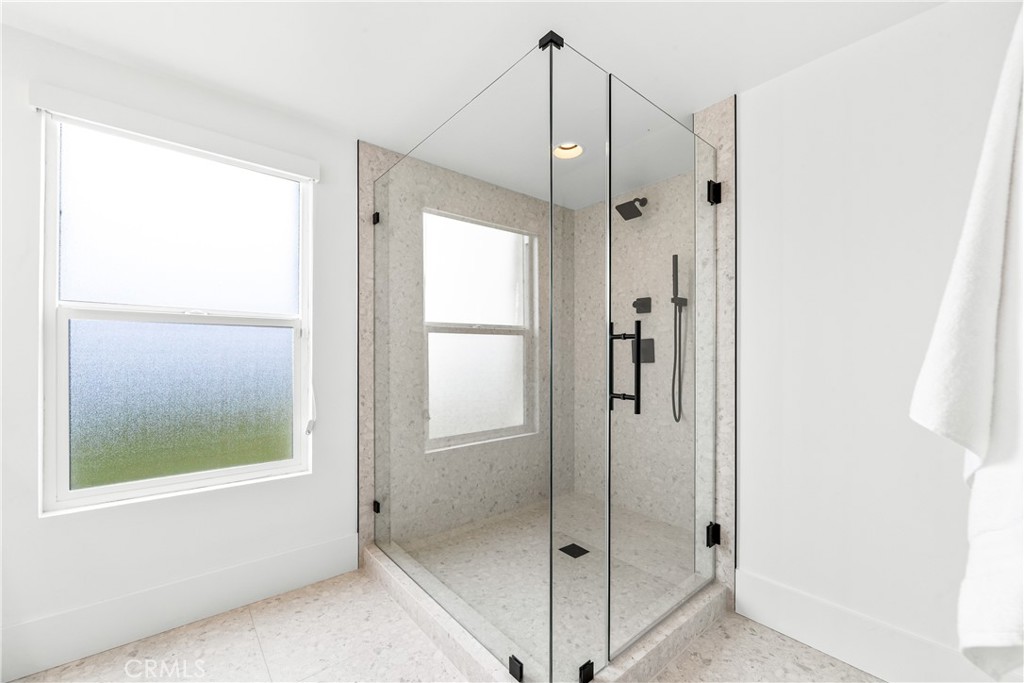 MLS #OC25093854 image #43