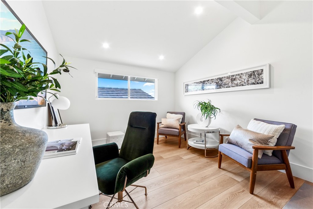 MLS #OC25093854 image #45