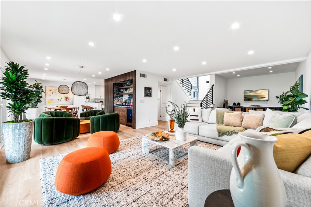 MLS #OC25093854 image #7