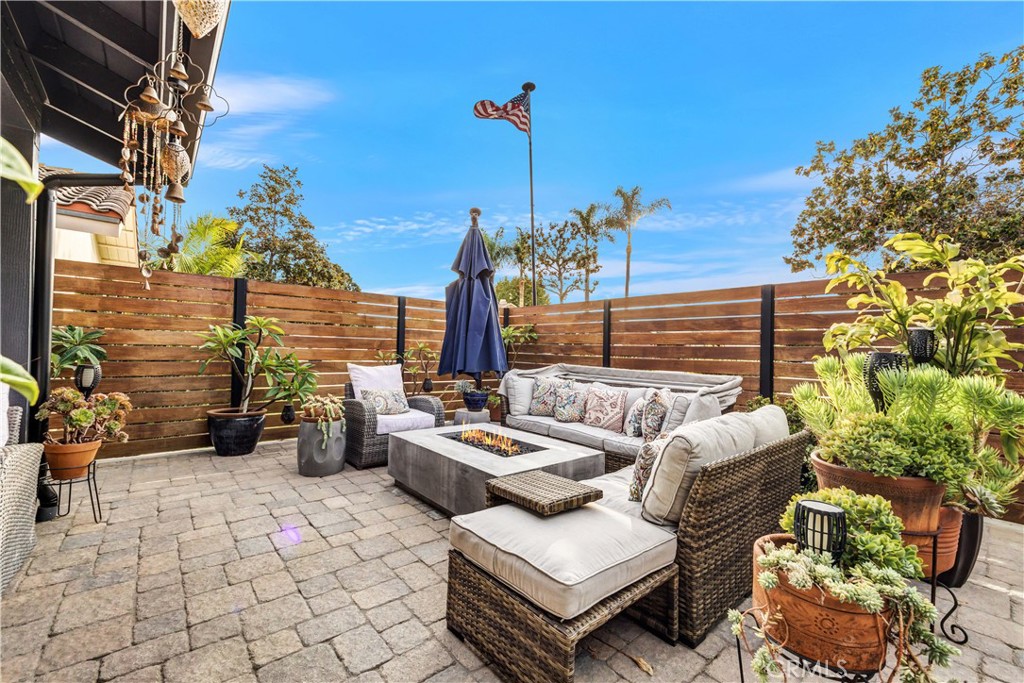 MLS #OC25094416 image #15