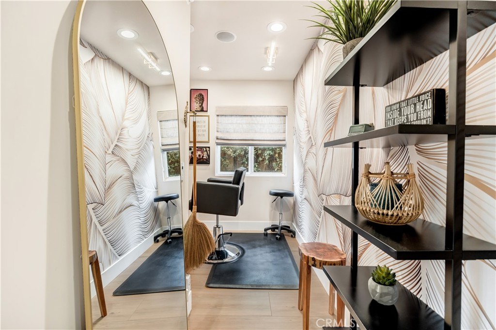 MLS #OC25094416 image #27