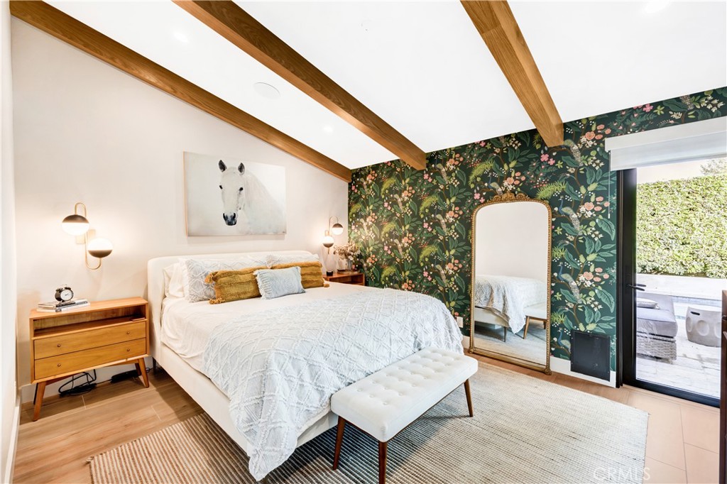 MLS #OC25094416 image #6