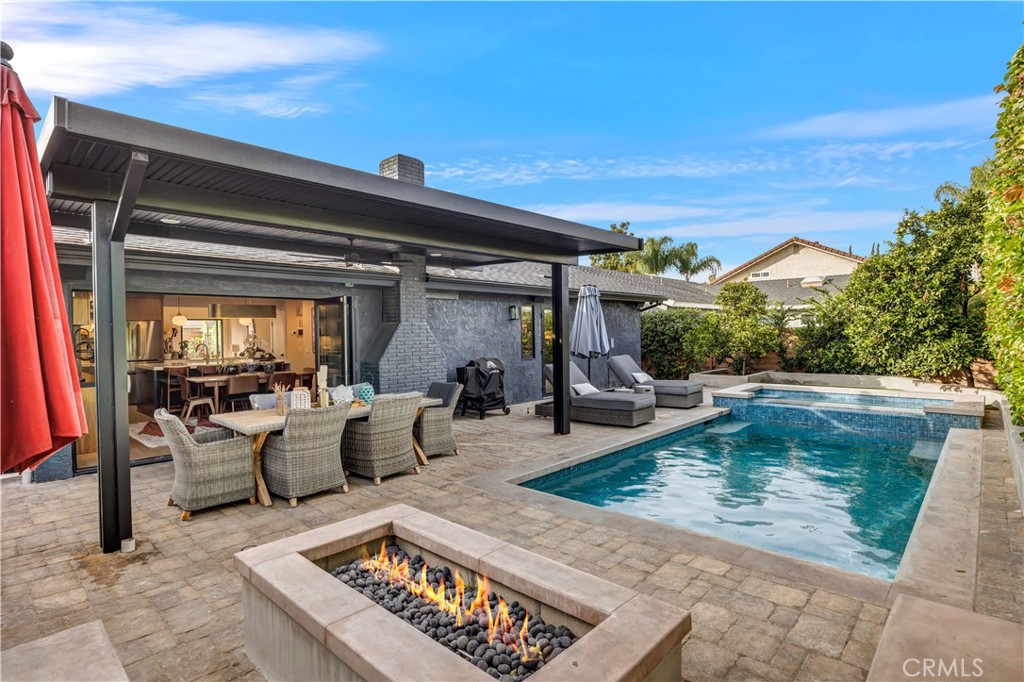 MLS #OC25094416 image #8