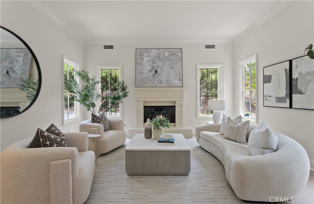 MLS #OC25094452 image #18