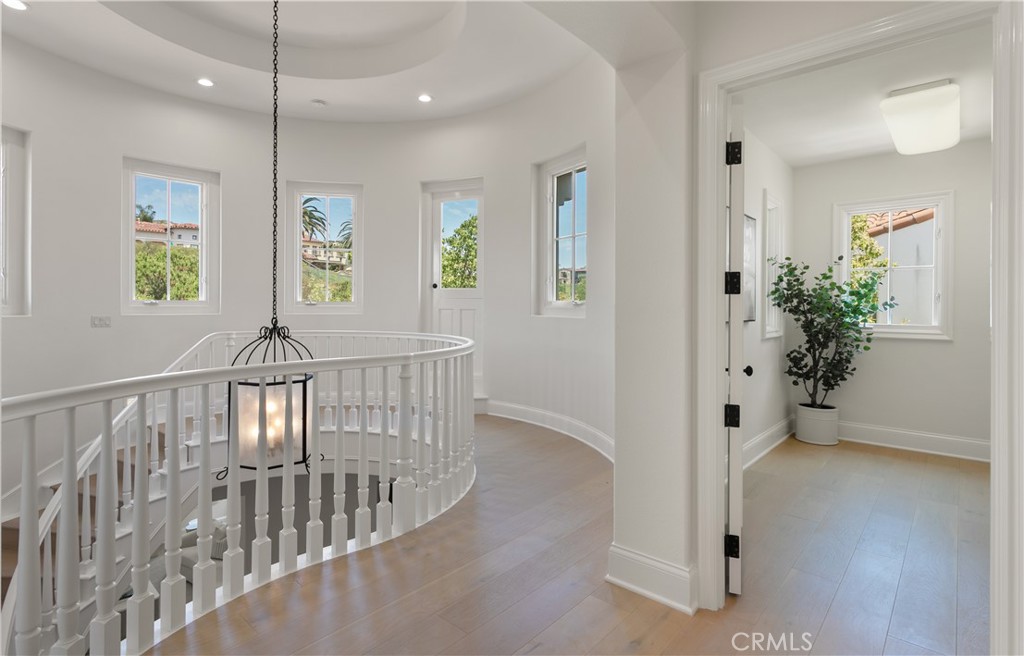 MLS #OC25094452 image #24