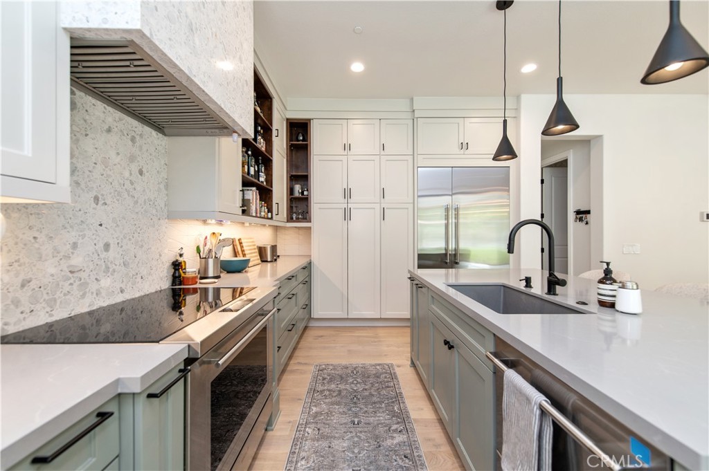 MLS #OC25094517 image #10