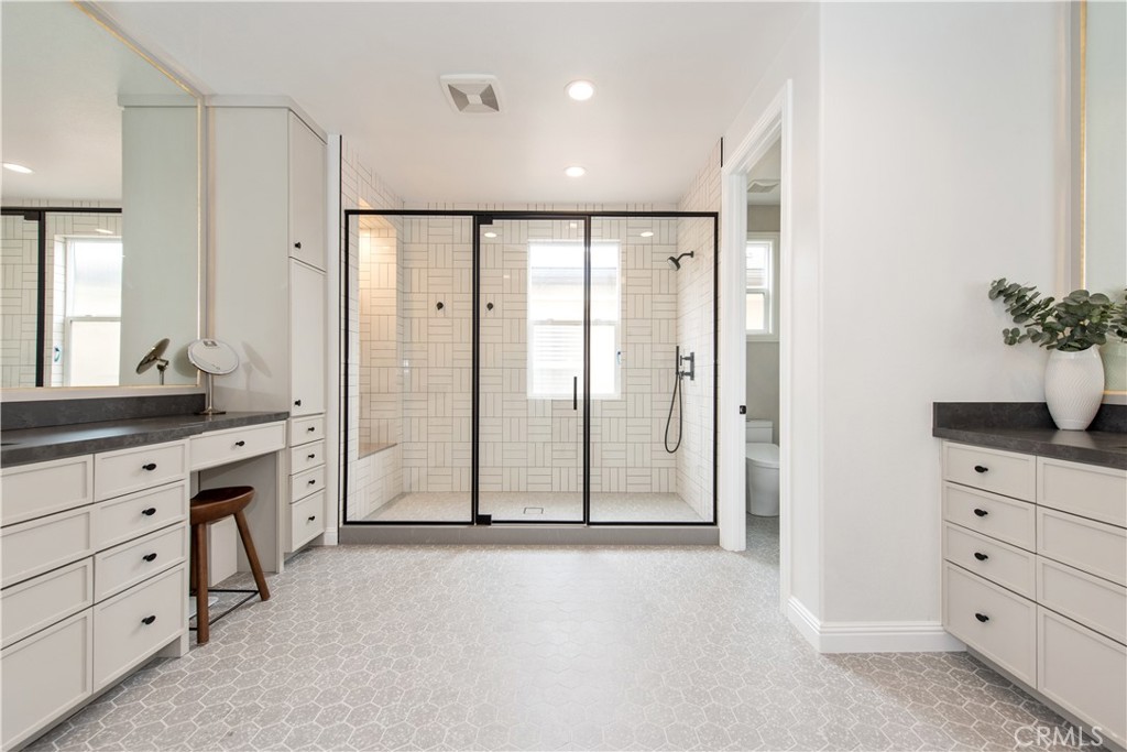 MLS #OC25094517 image #19