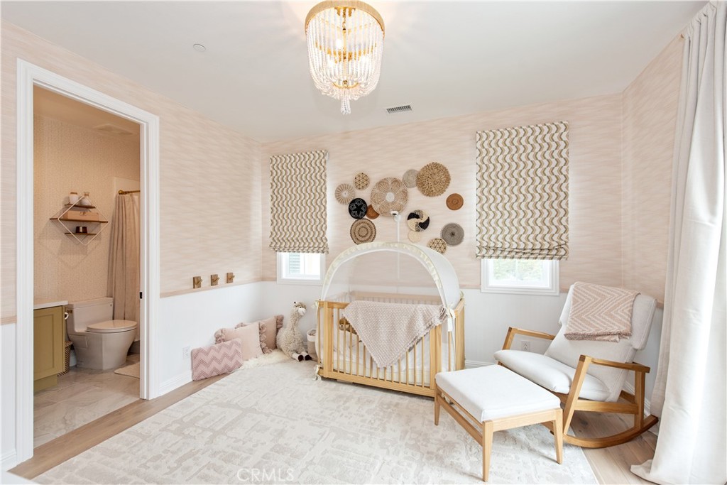 MLS #OC25094517 image #21