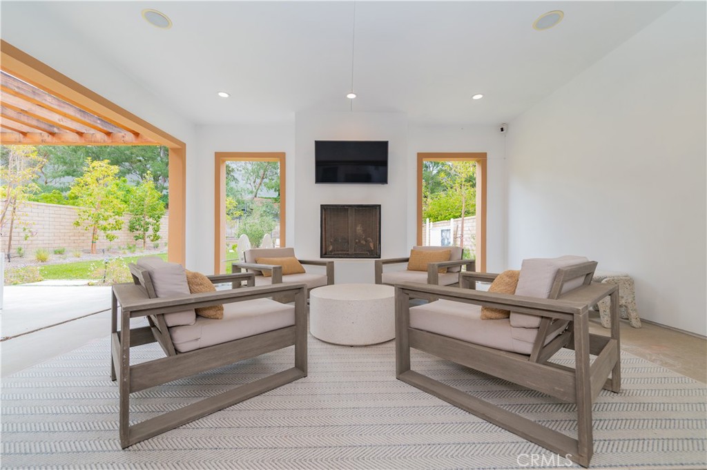 MLS #OC25094517 image #27