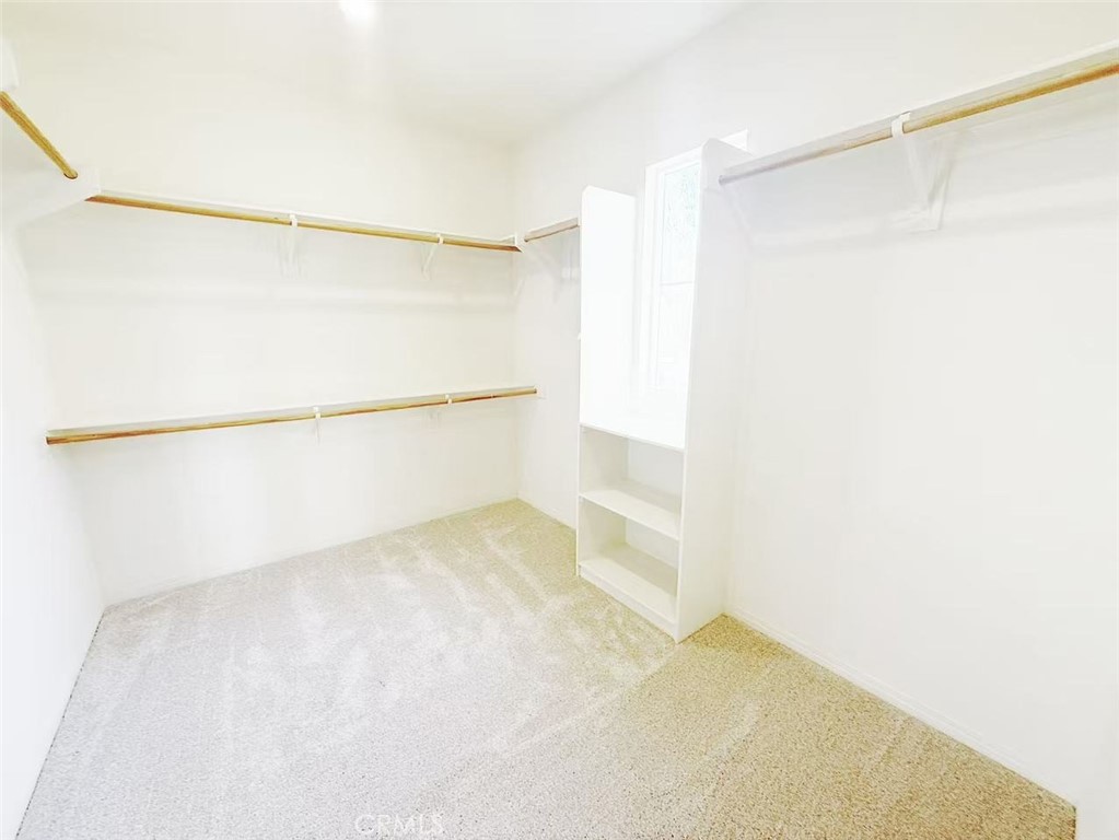 MLS #OC25094836 image #29