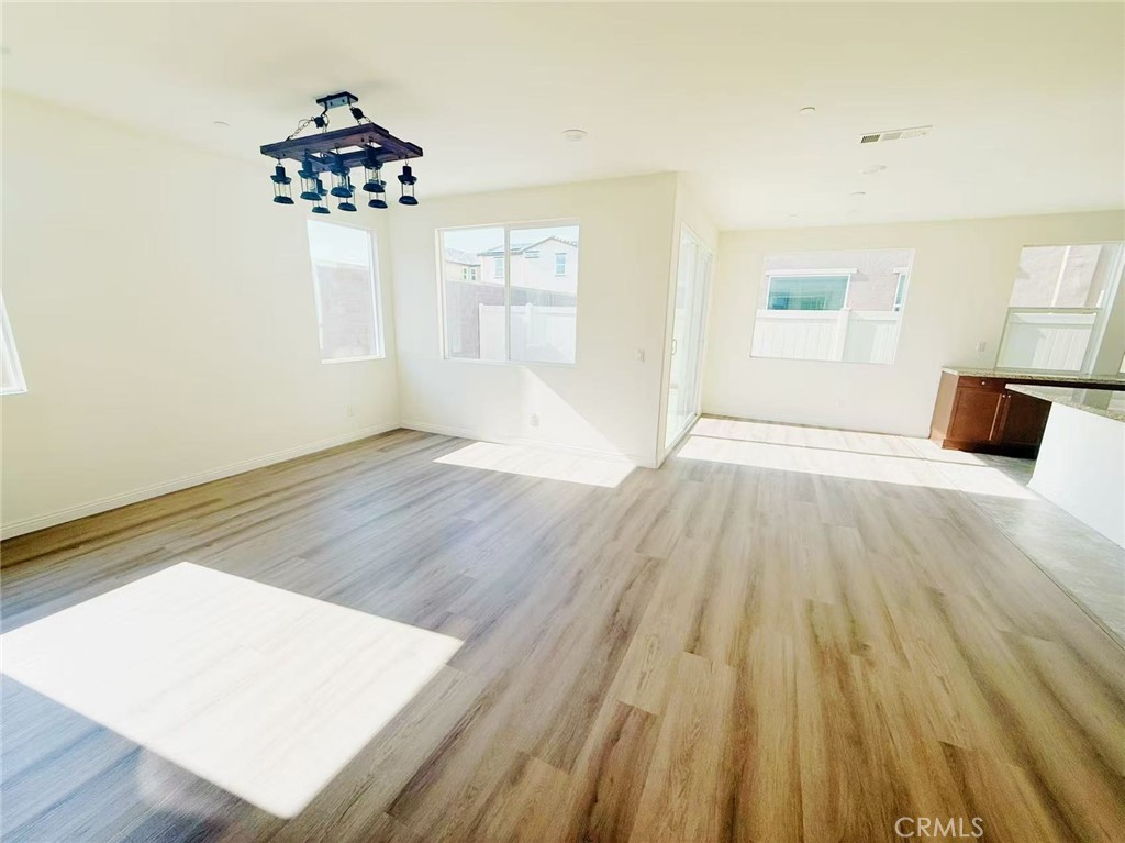 MLS #OC25094836 image #3