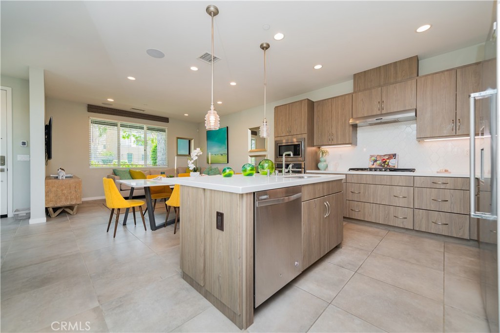 MLS #OC25094954 image #11