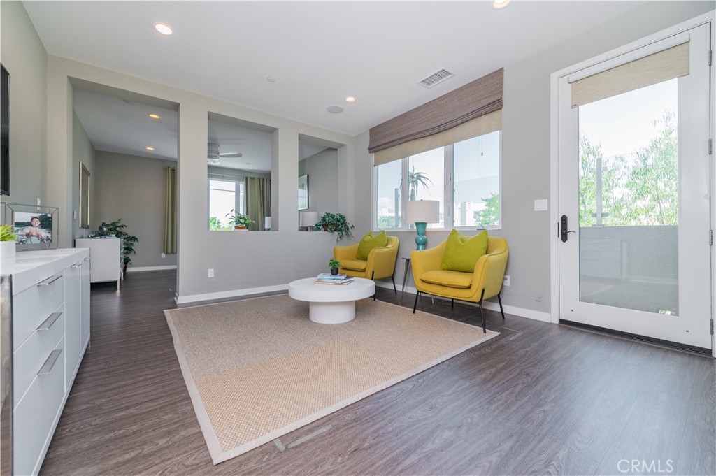 MLS #OC25094954 image #17