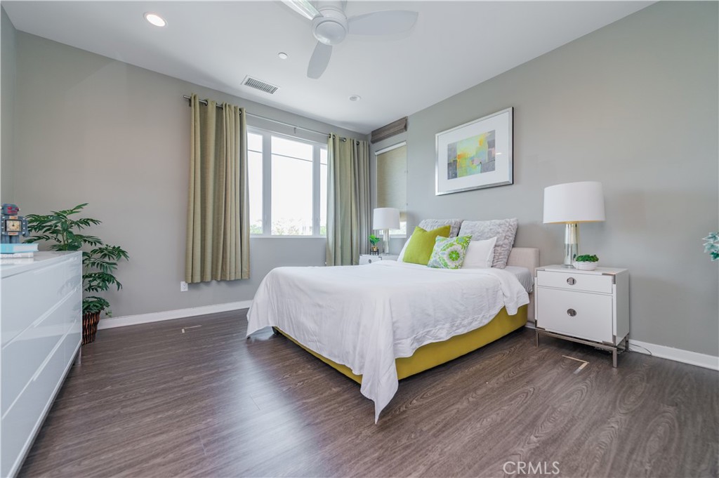 MLS #OC25094954 image #20