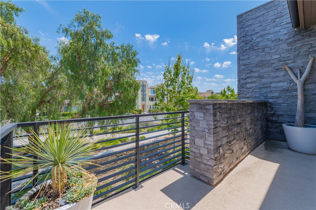 MLS #OC25094954 image #33