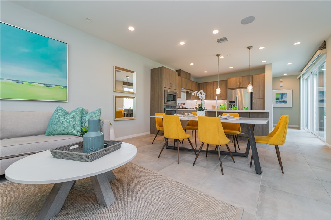 MLS #OC25094954 image #4