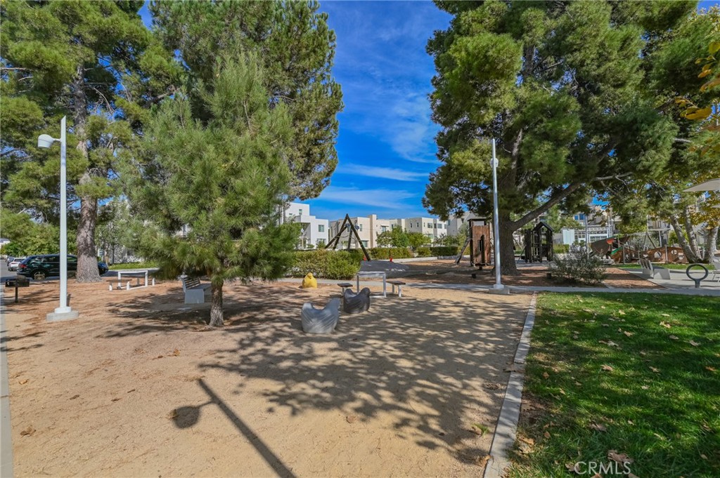 MLS #OC25094954 image #40