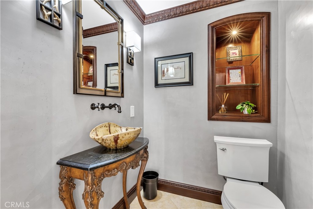 MLS #OC25095395 image #19