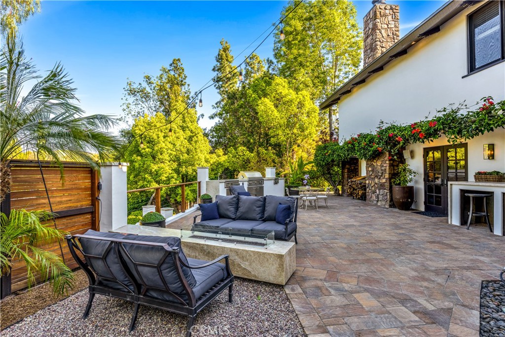 MLS #OC25095395 image #40