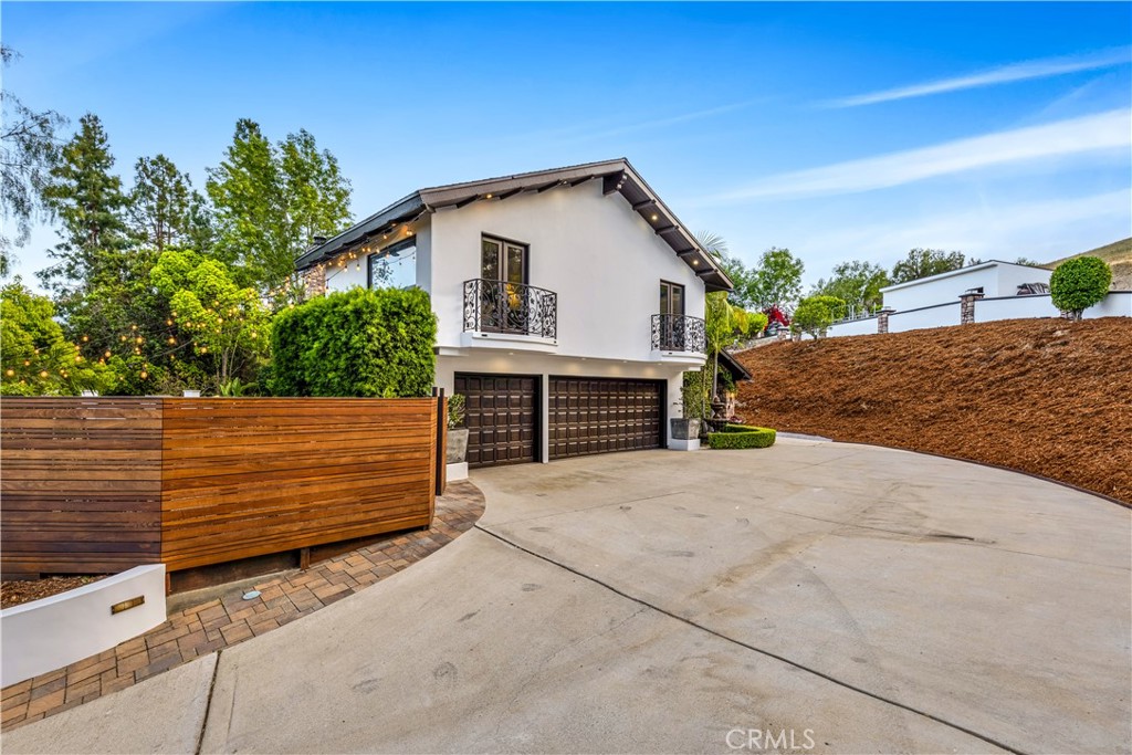 MLS #OC25095395 image #54