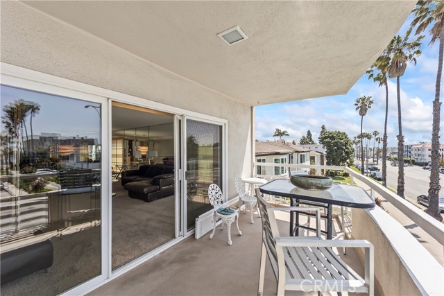MLS #OC25096391 image #32