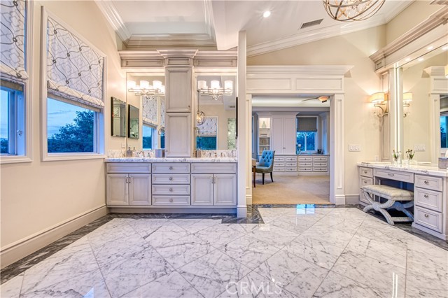 MLS #OC25096553 image #26