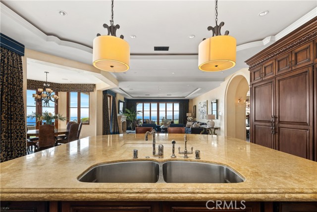 MLS #OC25096617 image #32