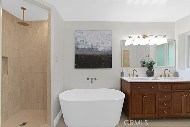 MLS #OC25096832 image #27